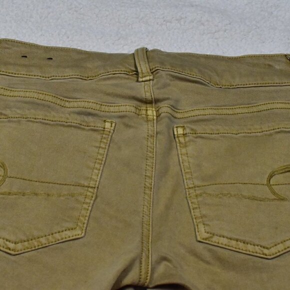 American Eagle Outfitters Super Stretch Twill Midi Shorts Tan Size 0 - Picture 14 of 14